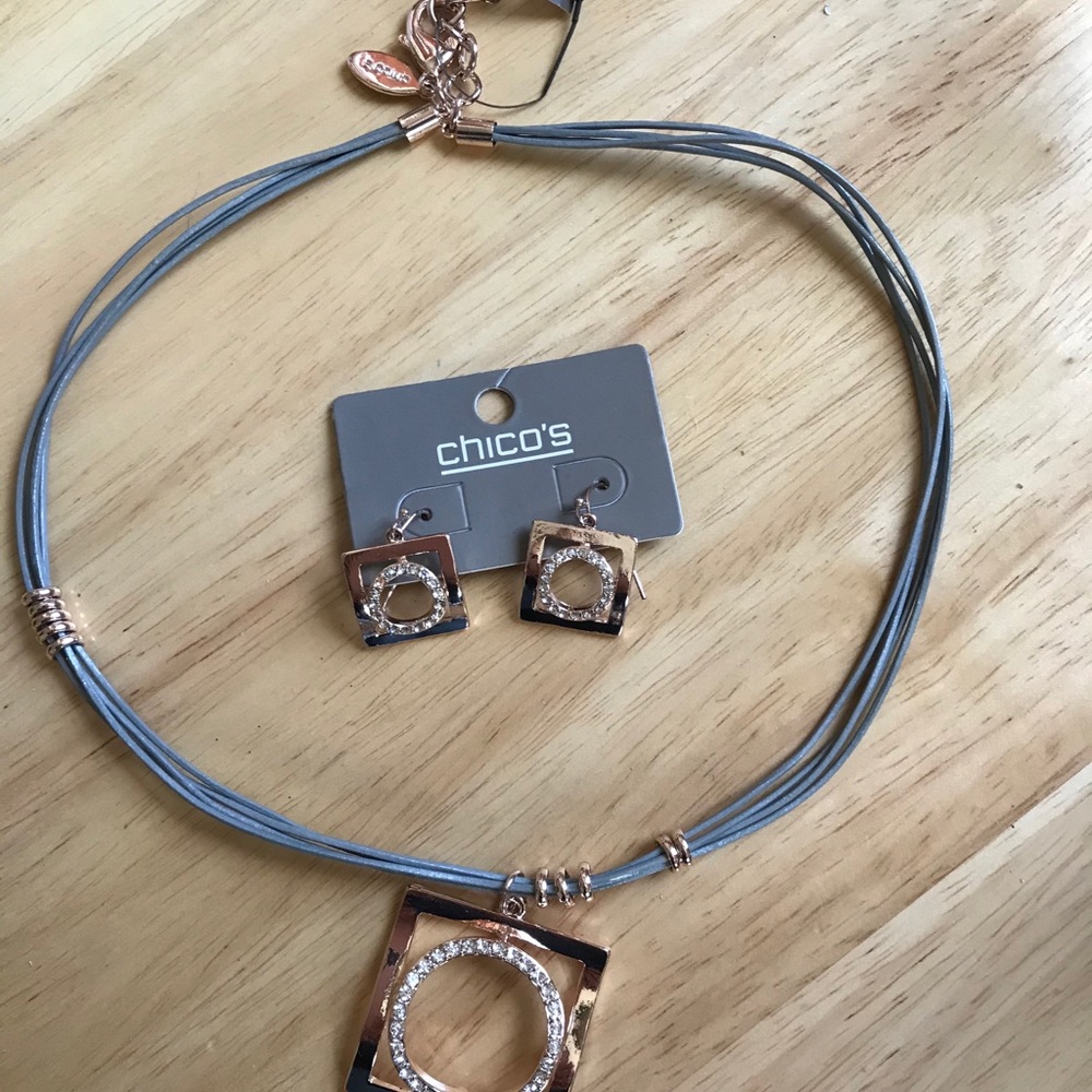 Chicos jewelry set
